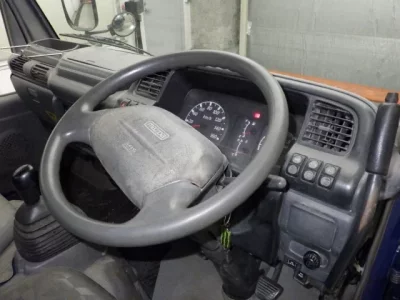 Mazda TITAN