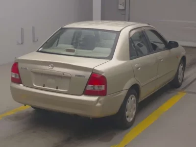 Mazda FAMILIA