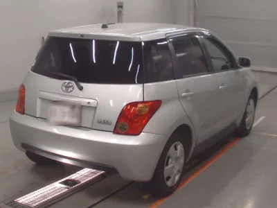Toyota IST