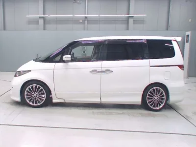 Honda ELYSION