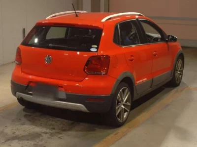 Volkswagen CROSS POLO