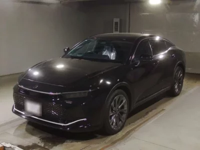 Toyota CROWN CROSSOVER