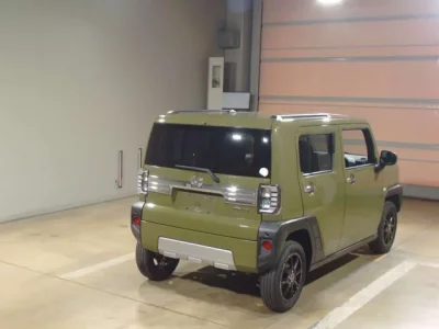 Daihatsu TAFT