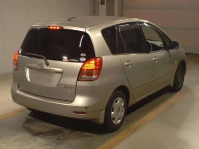 Toyota COROLLA SPACIO