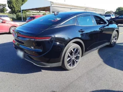 Toyota CROWN CROSSOVER
