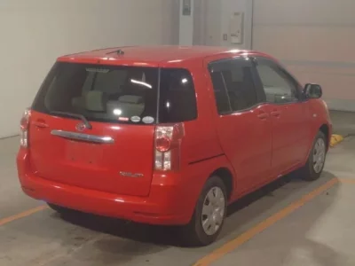 Toyota RAUM