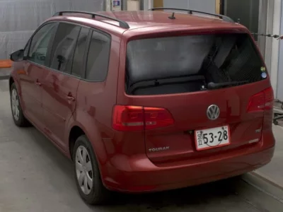 Volkswagen GOLF TOURAN