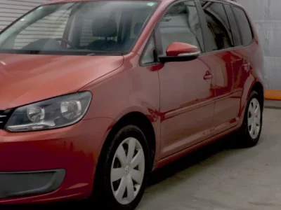 Volkswagen GOLF TOURAN
