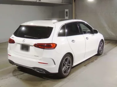 Mercedes-Benz B CLASS