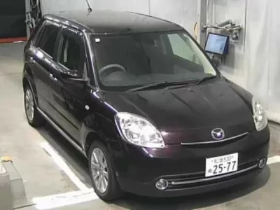 Mazda VERISA