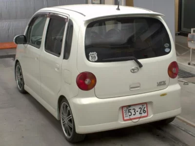 Daihatsu MOVE LATTE