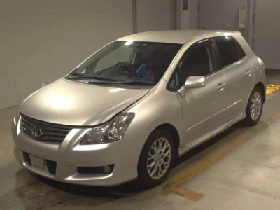 Toyota BLADE