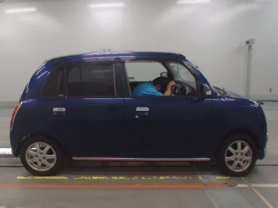 Daihatsu MIRA