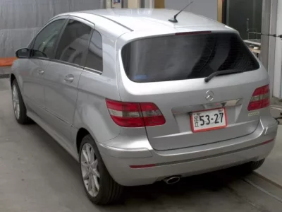 Mercedes-Benz B CLASS