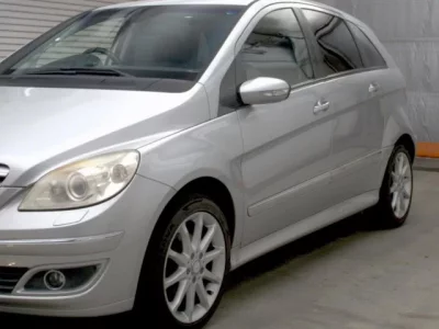 Mercedes-Benz B CLASS