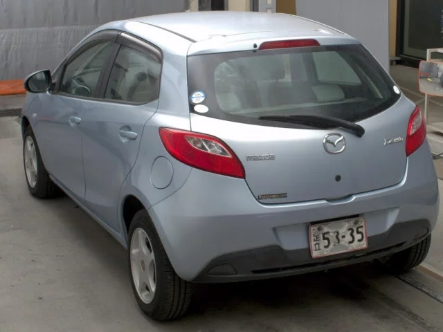 Mazda DEMIO