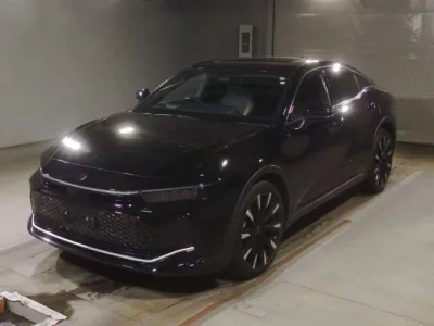 Toyota CROWN CROSSOVER