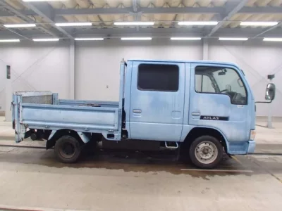 Nissan ATLAS