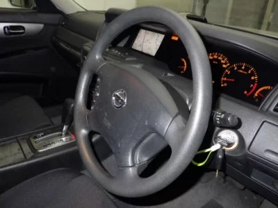 Nissan GLORIA