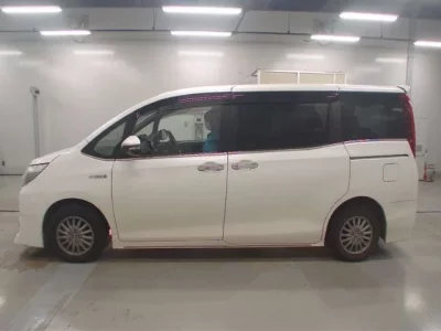 Toyota ESQUIRE