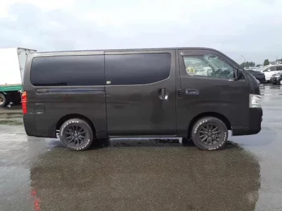 Nissan CARAVAN VAN