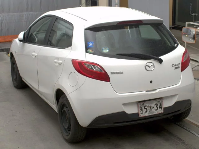 Mazda DEMIO