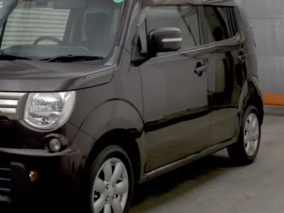 Suzuki MRWAGON