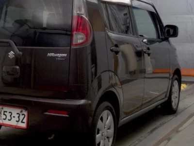 Suzuki MRWAGON