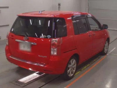 Toyota RAUM