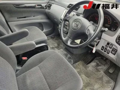 Toyota IPSUM