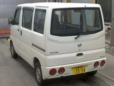 Nissan CLIPPER VAN