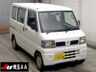 Nissan CLIPPER VAN