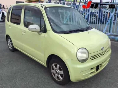 Daihatsu MOVE LATTE