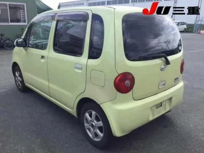 Daihatsu MOVE LATTE