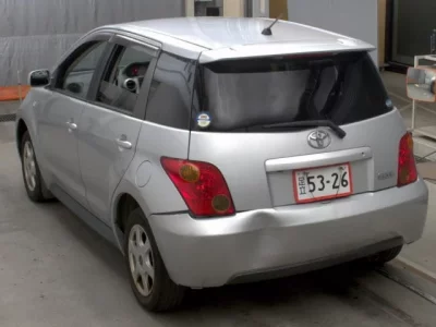 Toyota IST