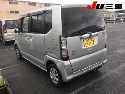 Honda N BOX