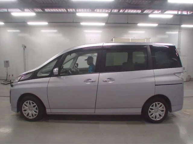 Mazda BIANTE