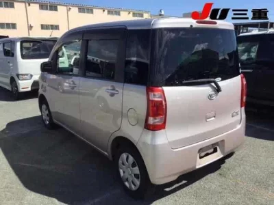 Daihatsu TANTO EXE