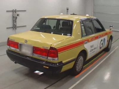 Toyota CROWN COMFORT