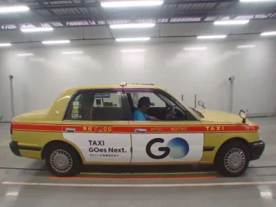 Toyota CROWN COMFORT