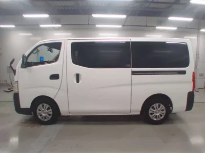 Nissan CARAVAN VAN