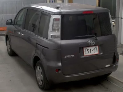 Toyota SIENTA