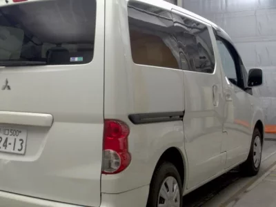 Mitsubishi DELICA D3
