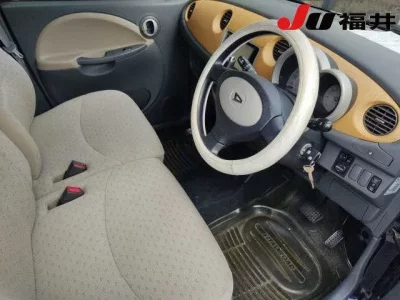 Daihatsu MOVE LATTE