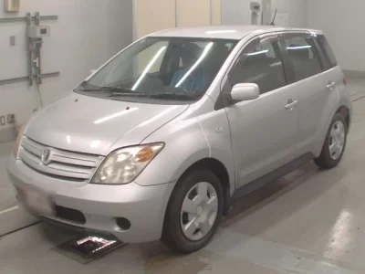 Toyota IST