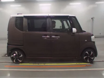 Honda N BOX PLUS