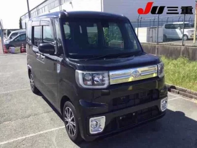 Toyota PIXIS MEGA