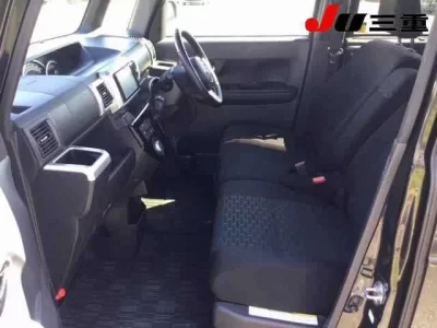 Toyota PIXIS MEGA