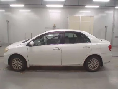 Toyota COROLLA AXIO