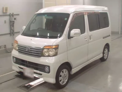 Daihatsu Atrai Wagon